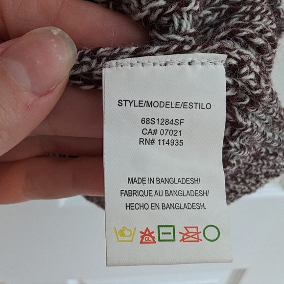 RETROD | Nolan Slit Back Pullover | Burgundy | S - Picture 7 of 8